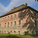 widok na pałac w Ciechowie